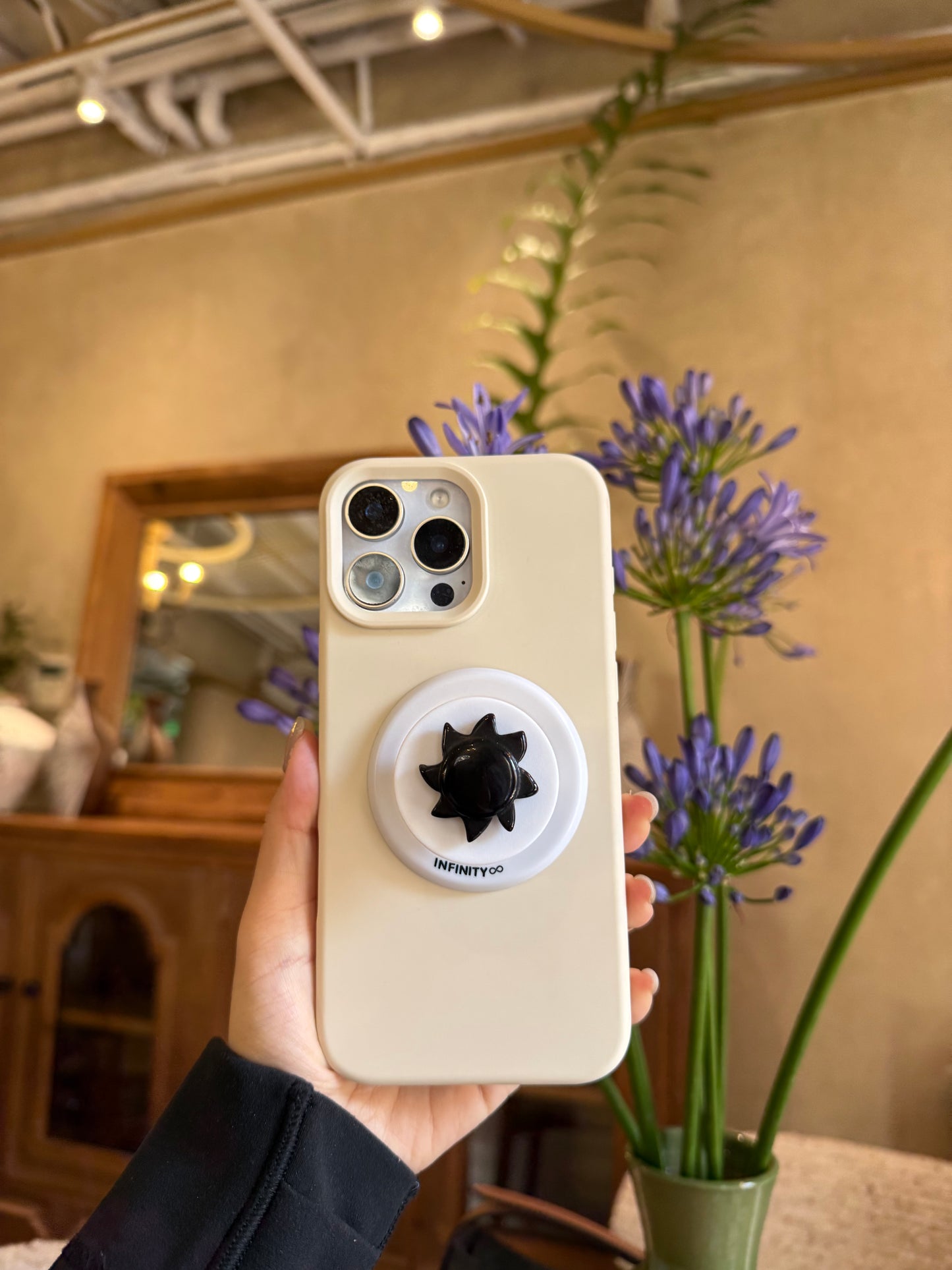 『Apollo‘s Radiance』 Obsidian Magnetic Phonen Grip Holder