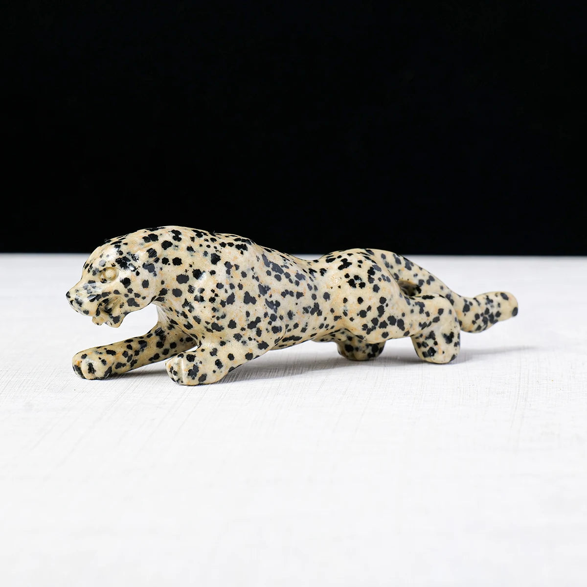 wild leopard crystal carving