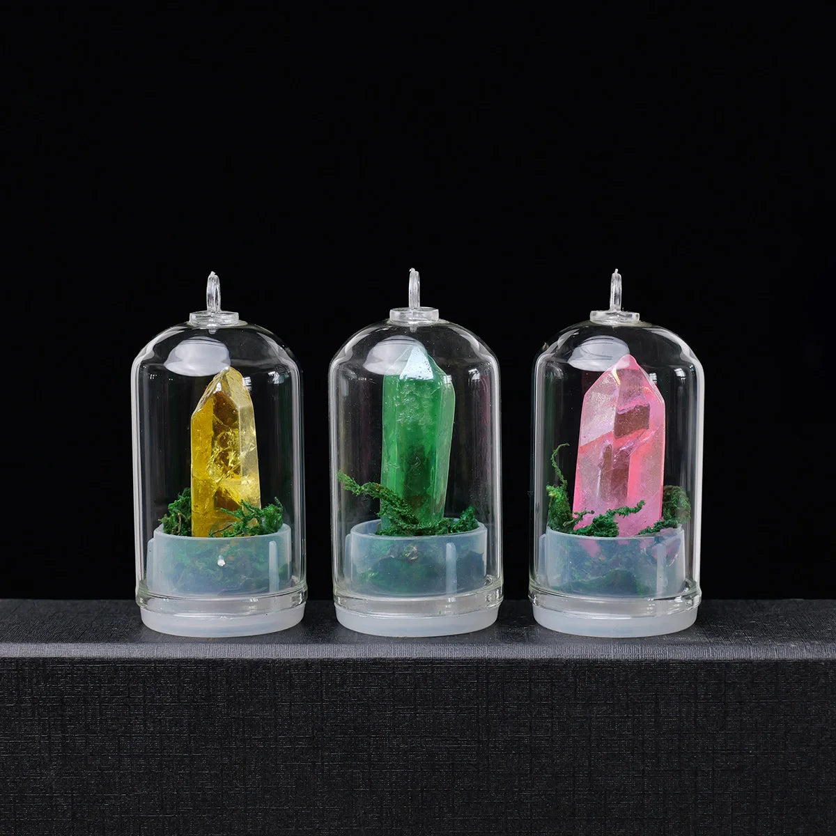 Educational mineral kit with quartz and amethyst